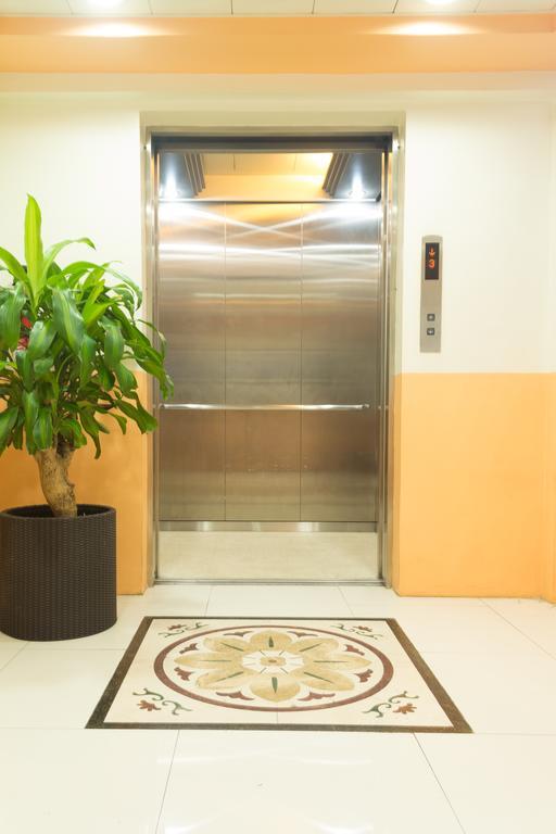 City Center Hotel Baguio City Εξωτερικό φωτογραφία