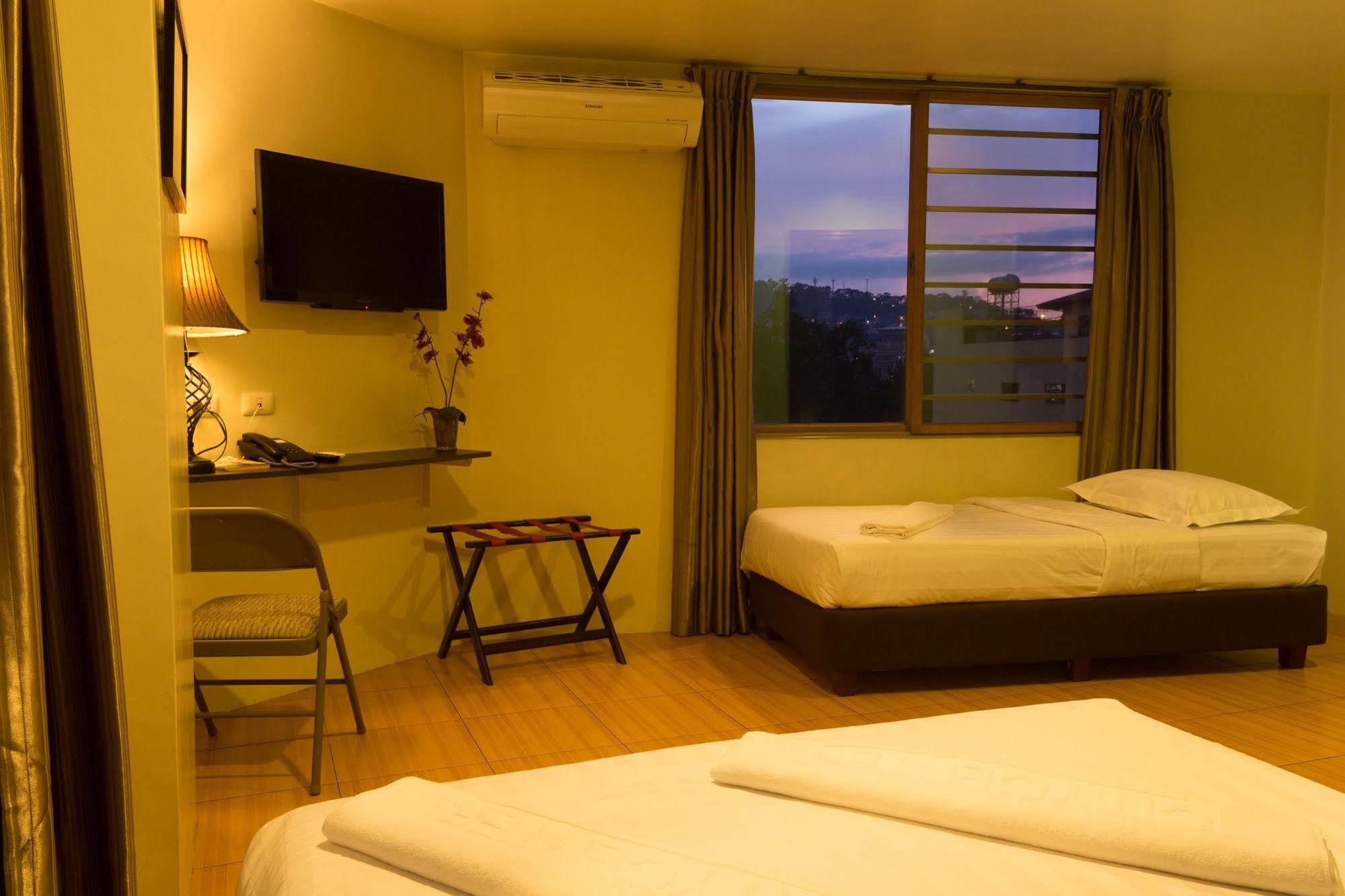 City Center Hotel Baguio City Εξωτερικό φωτογραφία