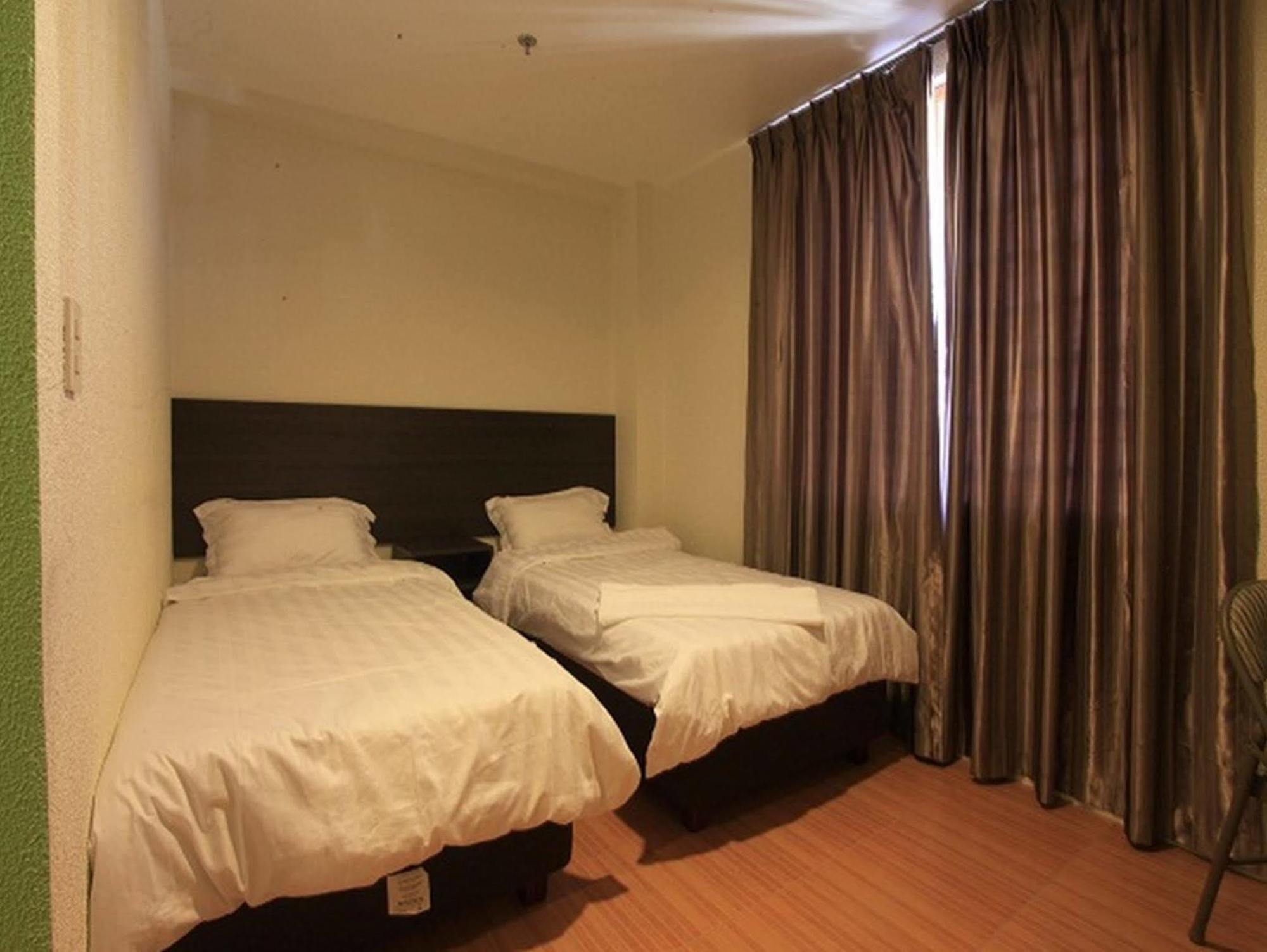 City Center Hotel Baguio City Εξωτερικό φωτογραφία