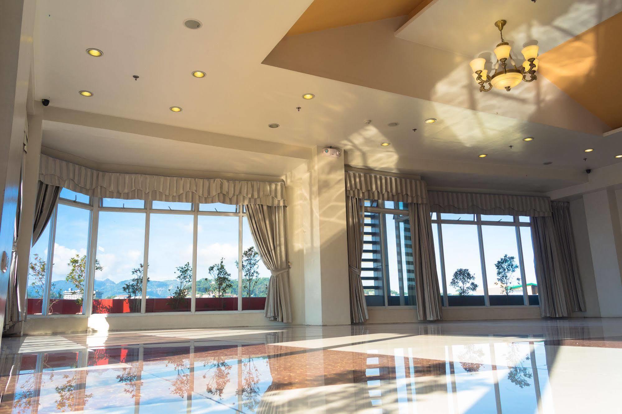 City Center Hotel Baguio City Εξωτερικό φωτογραφία